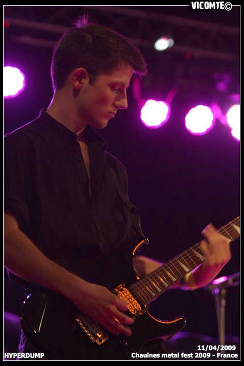 gal/HYPERDUMP/2009-04-11_-_Chaulnes_metal_fest_2009/37.jpg