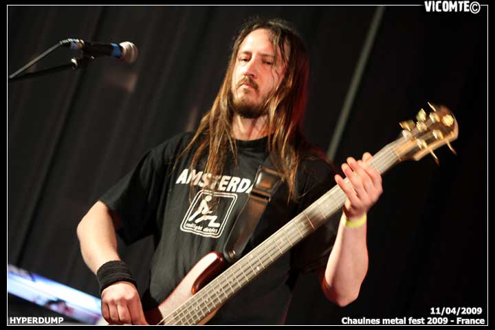 gal/HYPERDUMP/2009-04-11_-_Chaulnes_metal_fest_2009/46.jpg