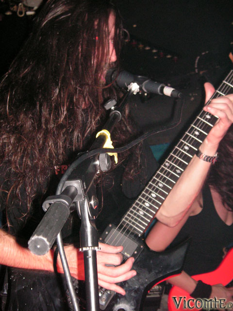 gal/HYPNOSIS/2006-09-17_-_Le_Klub/69.jpg