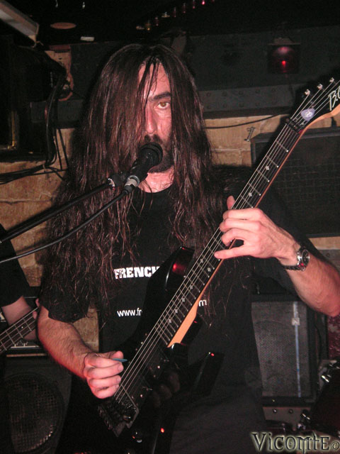 gal/HYPNOSIS/2006-09-17_-_Le_Klub/72.jpg