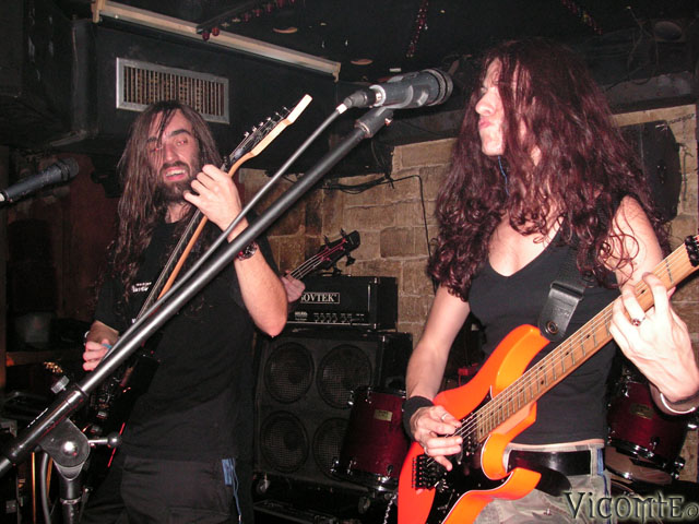 gal/HYPNOSIS/2006-09-17_-_Le_Klub/86.jpg