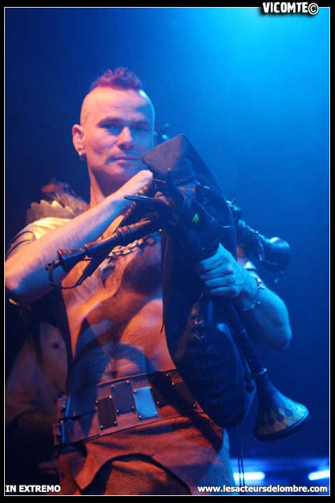gal/IN_EXTREMO/2008-12-07_-_Forum/03.jpg