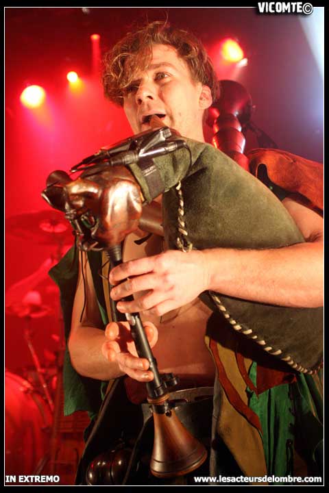 gal/IN_EXTREMO/2008-12-07_-_Forum/13.jpg