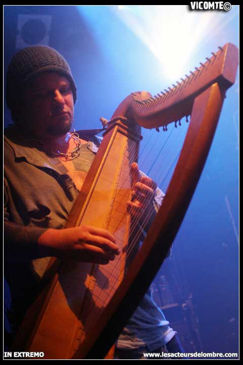 gal/IN_EXTREMO/2008-12-07_-_Forum/14.jpg