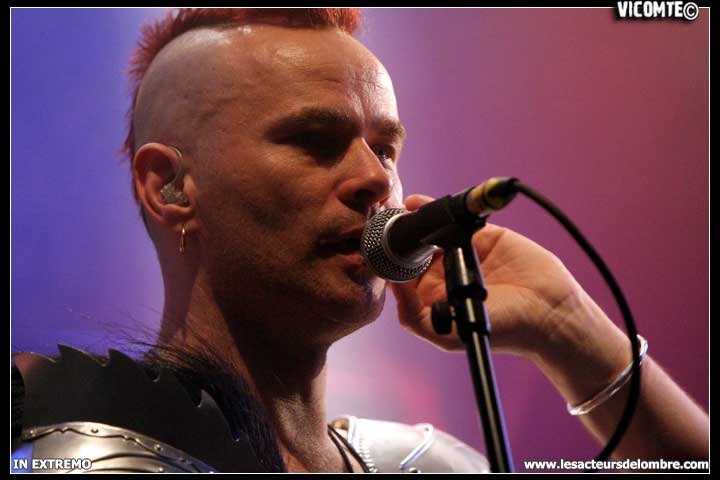 gal/IN_EXTREMO/2008-12-07_-_Forum/27.jpg