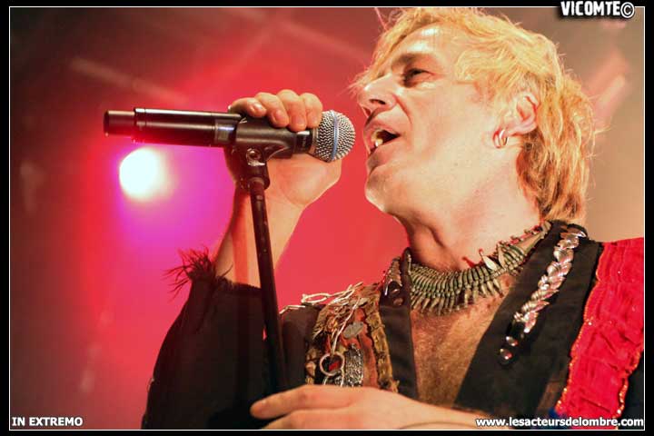 gal/IN_EXTREMO/2008-12-07_-_Forum/42.jpg