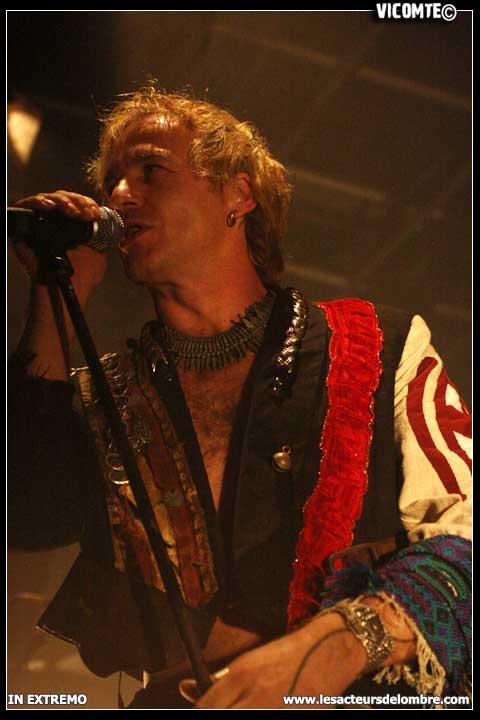 gal/IN_EXTREMO/2008-12-07_-_Forum/46.jpg