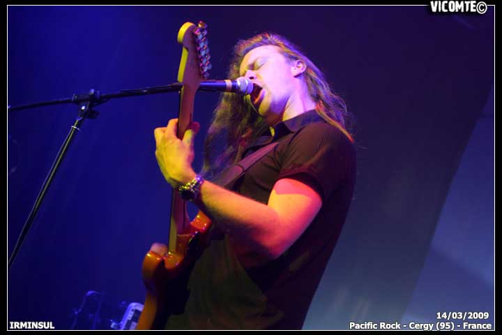 gal/IRMINSUL/2009-03-14_-_Pacific_rock/01.jpg