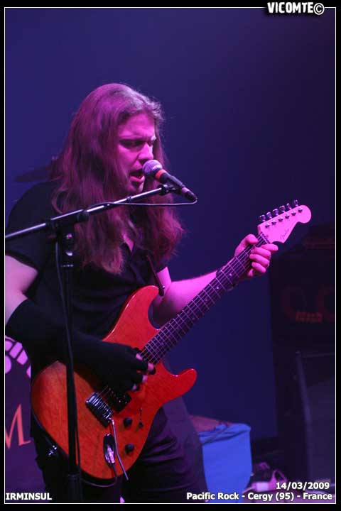 gal/IRMINSUL/2009-03-14_-_Pacific_rock/14.jpg