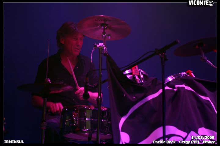 gal/IRMINSUL/2009-03-14_-_Pacific_rock/57.jpg