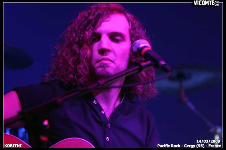 gal/KORITNI/2009-03-14_-_Pacific_rock/02.jpg