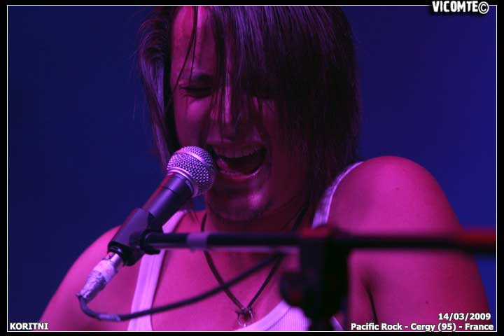 gal/KORITNI/2009-03-14_-_Pacific_rock/03.jpg