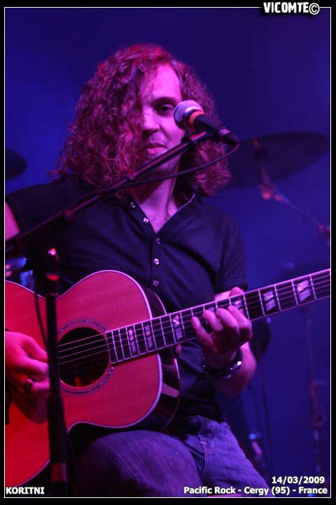 gal/KORITNI/2009-03-14_-_Pacific_rock/16.jpg