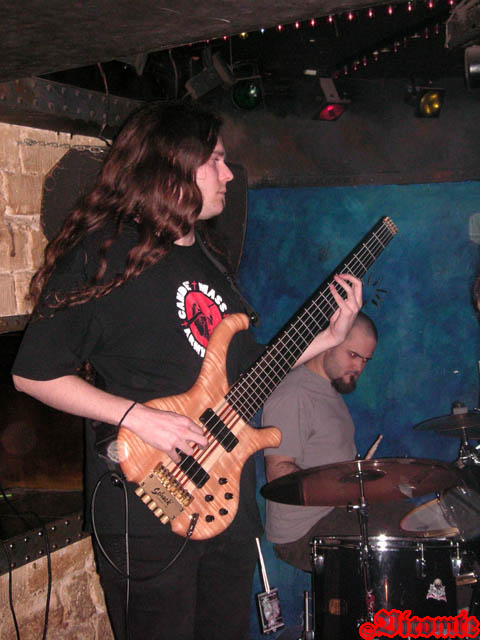 gal/KREPUSKULE/2006-03-26_-_Le_Klub/02.jpg