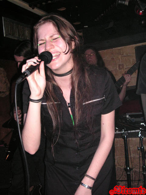 gal/KREPUSKULE/2006-03-26_-_Le_Klub/04.jpg