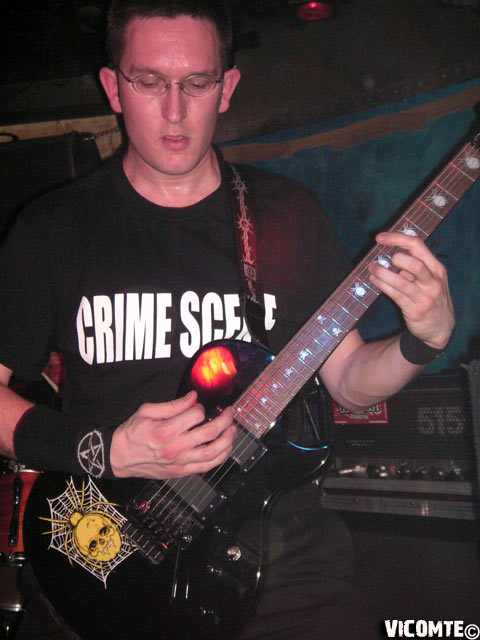 gal/LOKURAH/2006-05-14_-_Le_Klub/19.jpg