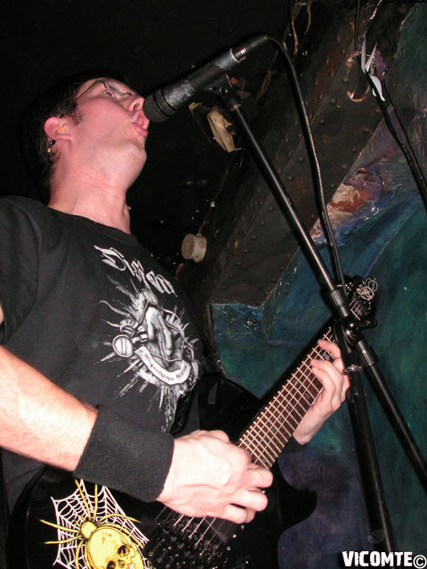 gal/LOKURAH/2008-04-13_-_Le_Klub/23.jpg