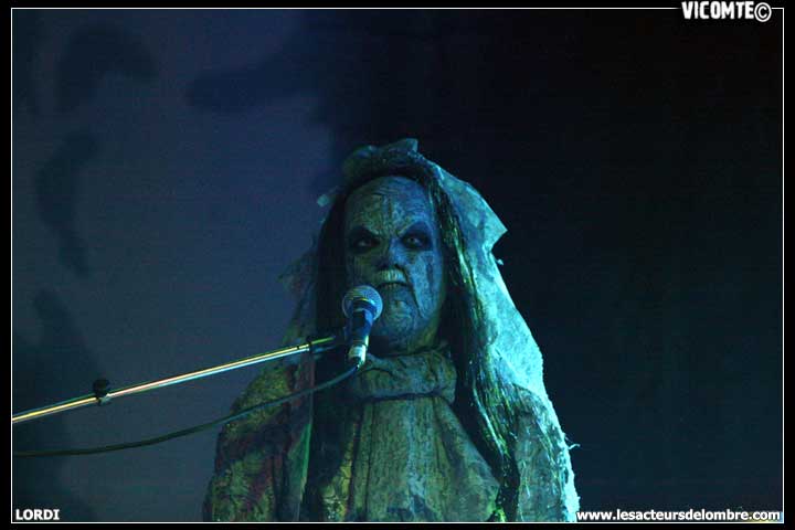 gal/LORDI/2009-02-18_-_Elysee_montmartre/11.jpg