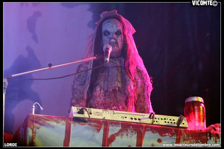 gal/LORDI/2009-02-18_-_Elysee_montmartre/47.jpg