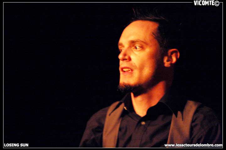gal/LOSING_SUN/2008-10-26_-_Scene_Bastille/28.jpg