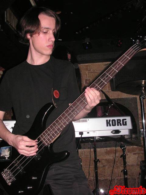 gal/LYR_DROWNING/2006-03-26_-_Le_Klub/62.jpg