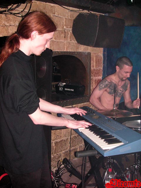gal/MALEFICENTIA/2006-04-16_-_Le_Klub/35.jpg
