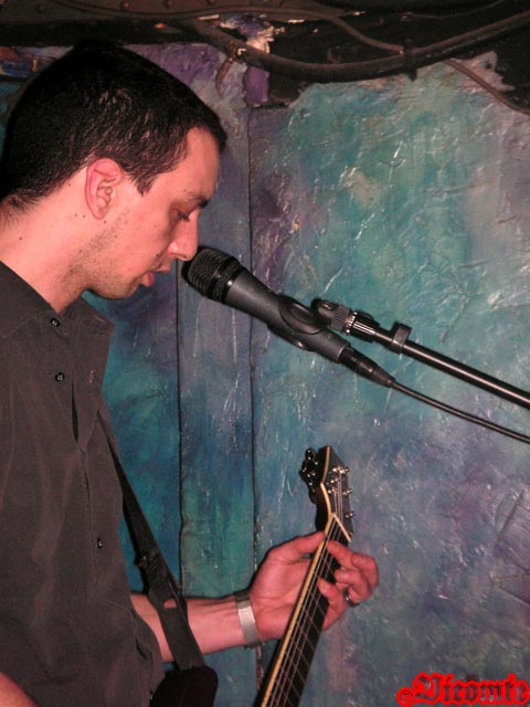 gal/METAL_UP_EM_ASS/2006-03-12_-_Le_Klub/27.jpg