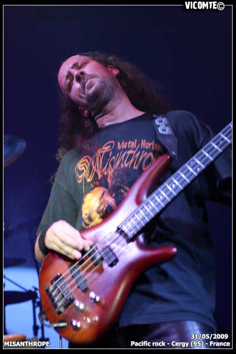 gal/MISANTHROPE/2009-05-31_-_Pacific_rock/21.jpg