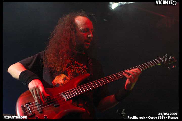 gal/MISANTHROPE/2009-05-31_-_Pacific_rock/34.jpg