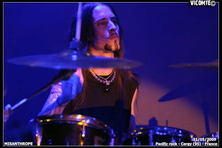 gal/MISANTHROPE/2009-05-31_-_Pacific_rock/49.jpg
