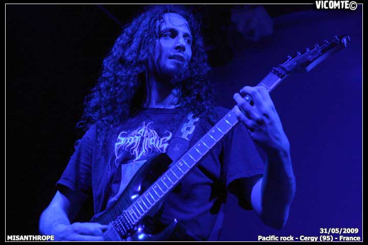 gal/MISANTHROPE/2009-05-31_-_Pacific_rock/50.jpg