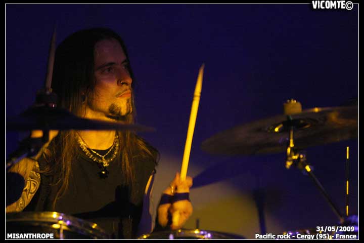 gal/MISANTHROPE/2009-05-31_-_Pacific_rock/78.jpg