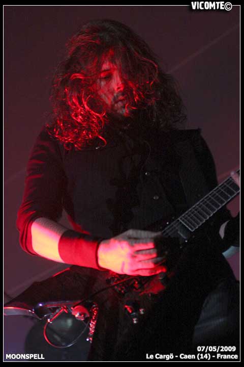 gal/MOONSPELL/2009-05-07_-_Cargo/59.jpg