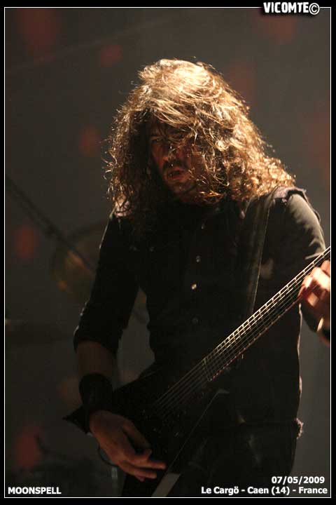 gal/MOONSPELL/2009-05-07_-_Cargo/79.jpg