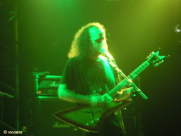 gal/NILE/2005-09-11_-_La_Locomotive/13.jpg