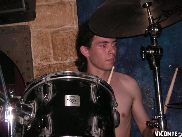 gal/OROCHI/2007-07-15_-_Le_Klub/09.jpg