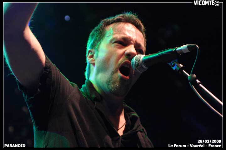 gal/PARANOID/2009-03-28_-_Forum/01.jpg