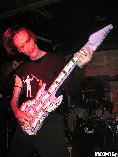 gal/POLYTRAUMA/2007-05-27_-_Le_Klub/17.jpg