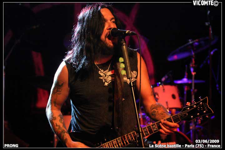 gal/PRONG/2009-06-03_-_Scene_bastille/01.jpg