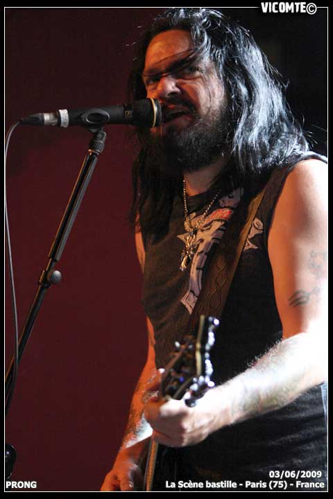 gal/PRONG/2009-06-03_-_Scene_bastille/29.jpg