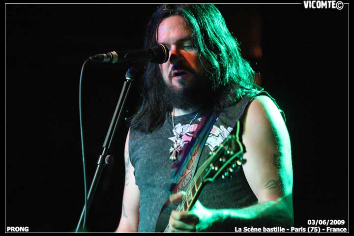 gal/PRONG/2009-06-03_-_Scene_bastille/39.jpg
