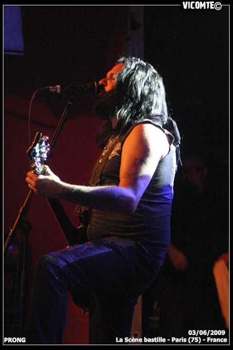 gal/PRONG/2009-06-03_-_Scene_bastille/45.jpg