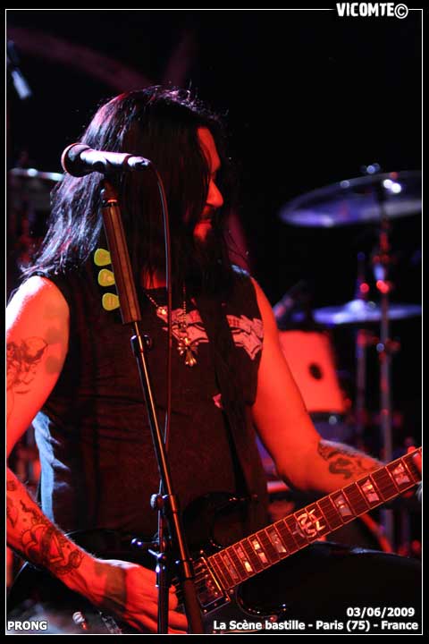 gal/PRONG/2009-06-03_-_Scene_bastille/54.jpg