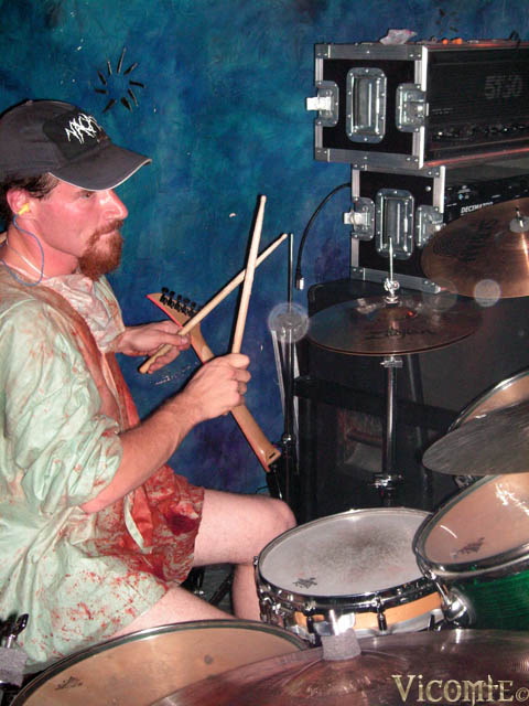 gal/PSORIASIS/2006-07-09_-_Le_Klub/58.jpg