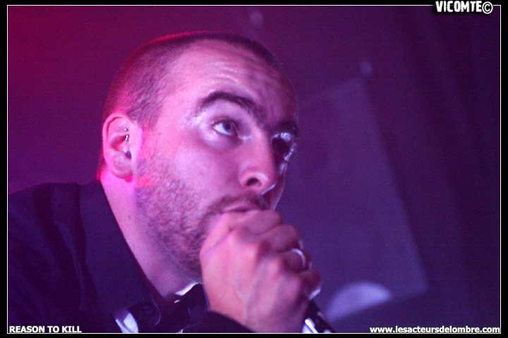 gal/REASON_TO_KILL/2008-10-10_-_Forum/04.jpg