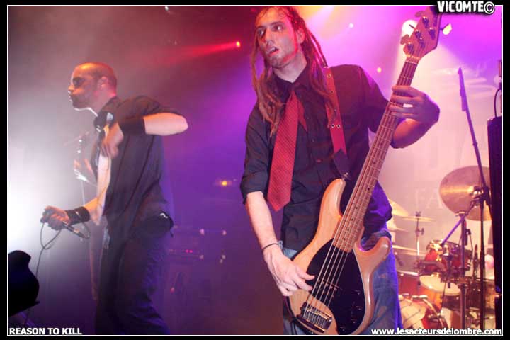 gal/REASON_TO_KILL/2008-10-10_-_Forum/29.jpg