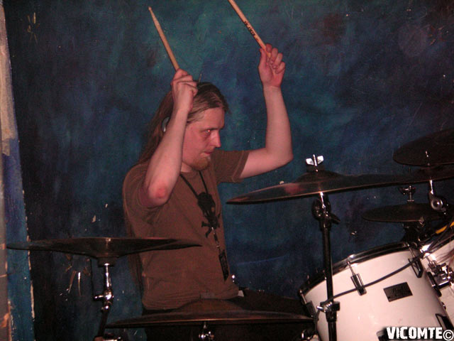 gal/SATURNUS/2008-05-11_-_Le_Klub/08.jpg