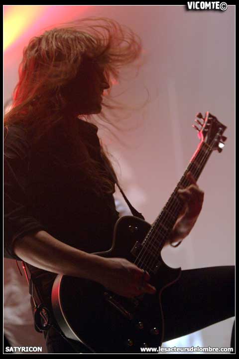 gal/SATYRICON/2008-11-23_-_Locomotive/27.jpg