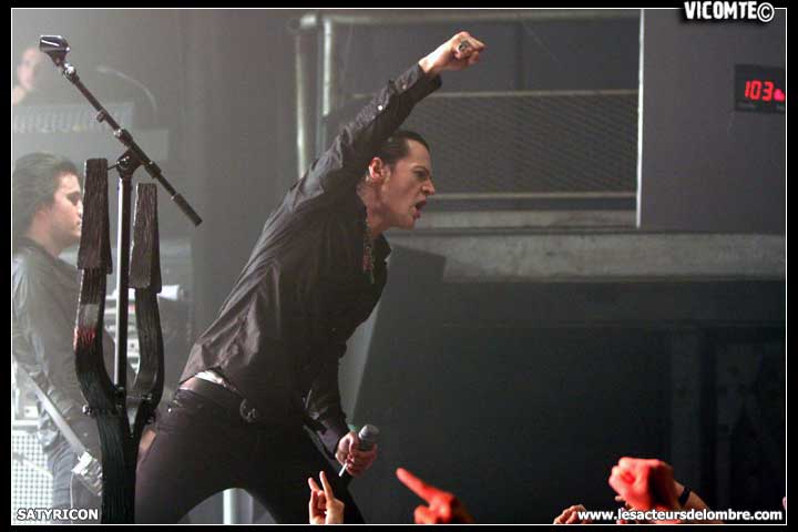 gal/SATYRICON/2008-11-23_-_Locomotive/76.jpg