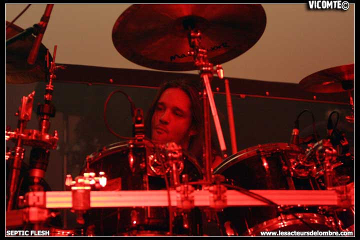 gal/SEPTIC_FLESH/2008-12-02_-_Bataclan/38.jpg